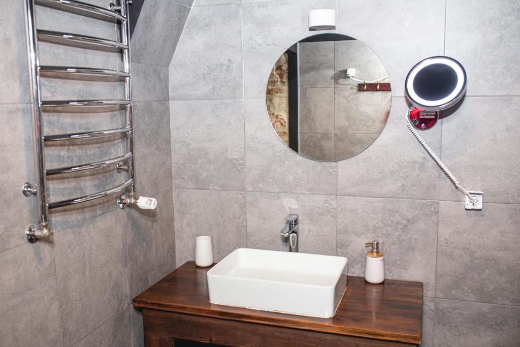 Апартаменты Apartments JustLvivIt at the Rynok Square Львов