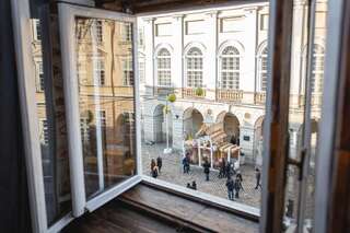 Апартаменты Apartments JustLvivIt at the Rynok Square Львов Апартаменты 15/4-10