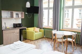 Апартаменты Apartments JustLvivIt at the Rynok Square Львов Апартаменты-1