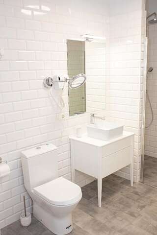 Апартаменты Apartments JustLvivIt at the Rynok Square Львов Апартаменты-10