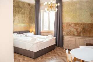 Апартаменты Apartments JustLvivIt at the Rynok Square Львов Апартаменты-6